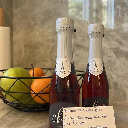 Centro Blu Luxury דירה *